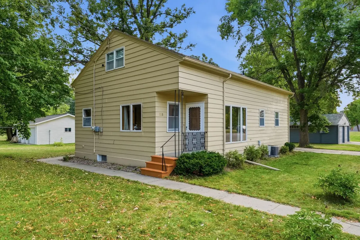 1018 8th Avenue E, Alexandria, MN 56308 - #1