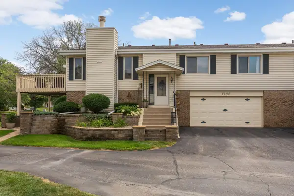 5205 Beachside Drive, Minnetonka, MN 55343