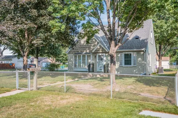 8101 2nd Avenue S, Bloomington, MN 55420