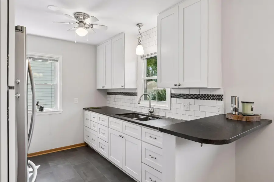 2908 Hampshire Avenue S, Saint Louis Park, MN 55426 - #3
