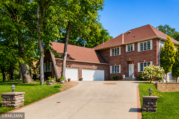17816 93rd Place N, Maple Grove, MN 55311
