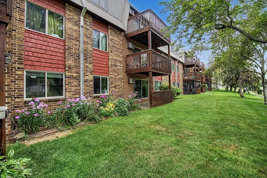 14620 Garrett Avenue #112, Apple Valley, MN 55124 - #2