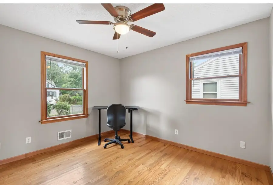 4900 Thomas Avenue N, Minneapolis, MN 55430 - #3