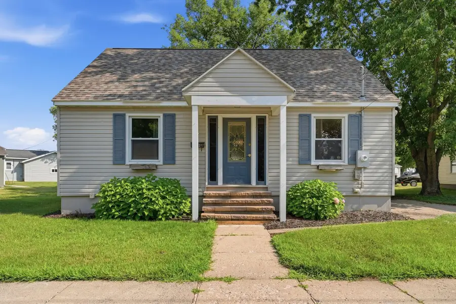 217 River Street, Paynesville, MN 56362 - #2