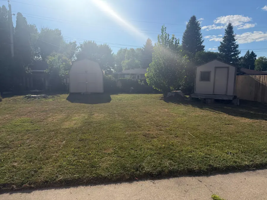 2905 11th Street S, Fargo, ND 58103 - #2