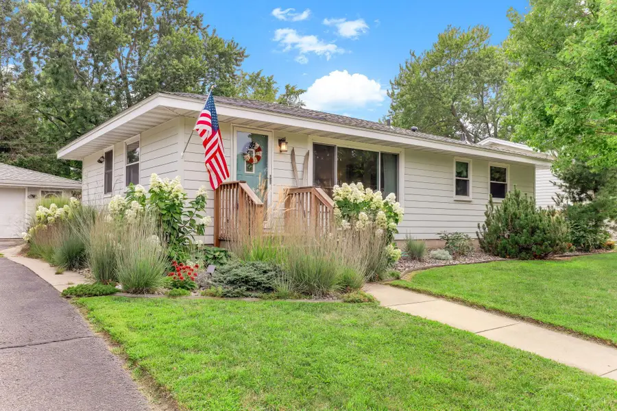 8502 Upper 206th Street W, Lakeville, MN 55044 - #2