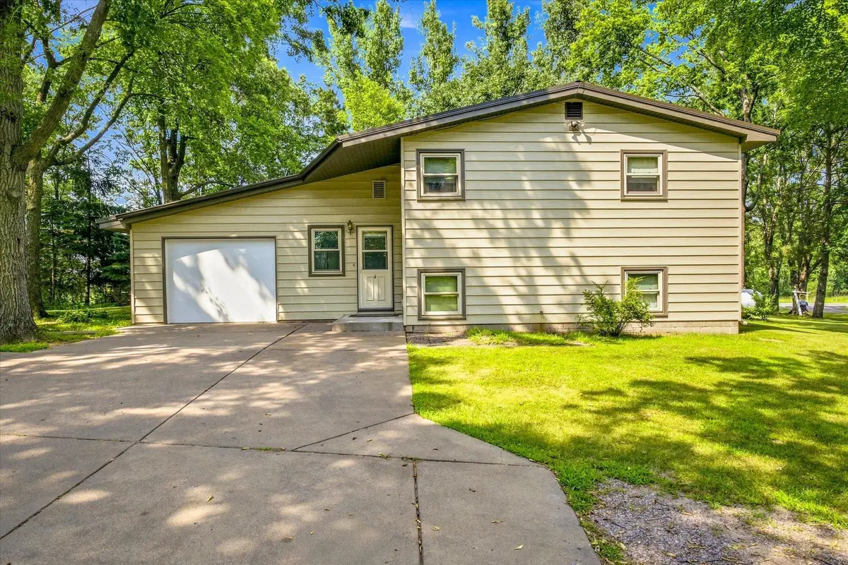 6370 County Road 5 Nw, Isanti, MN 55040 - #1