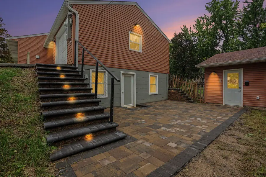 340 3rd Avenue S, Bayport, MN 55003 - #3
