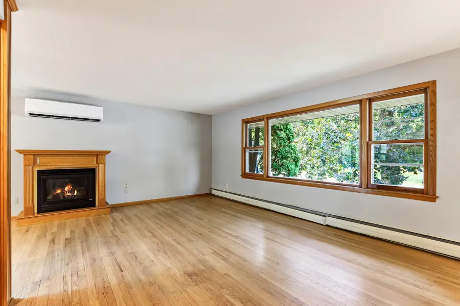 1866 Shryer Avenue W, Roseville, MN 55113 - #3