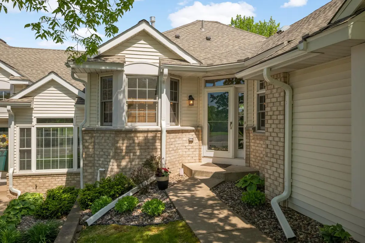 16270 Crystal Hills Drive, Lakeville, MN 55044 - #1