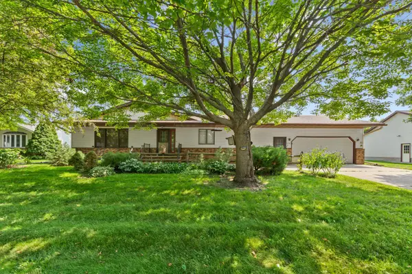 556 Karmil Place, Gaylord, MN 55334