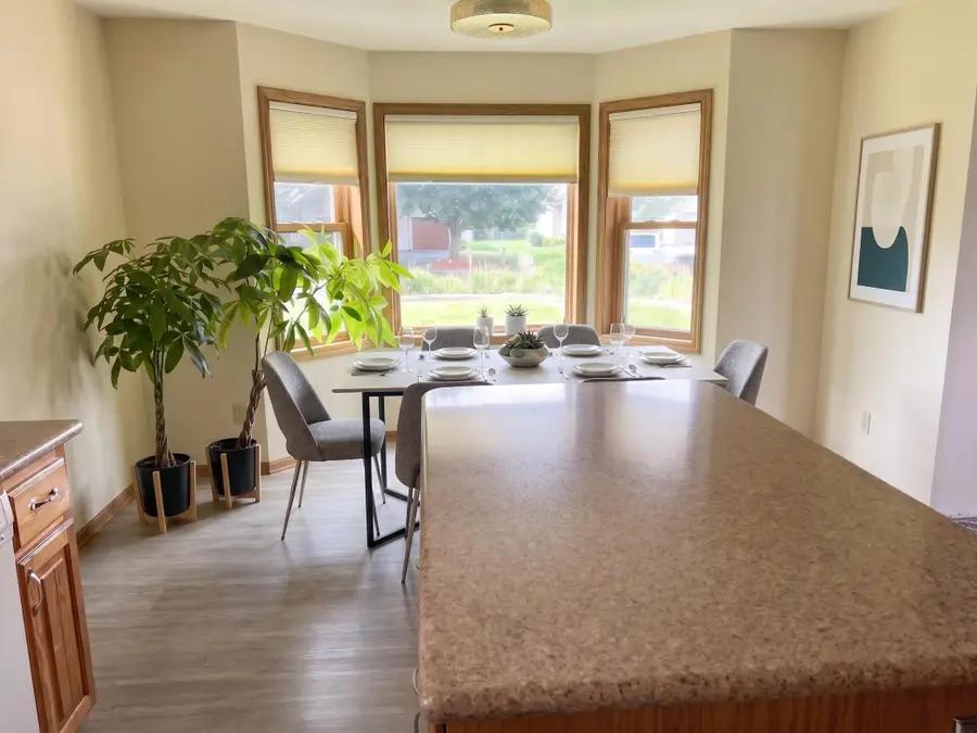 3569 Gershwin Avenue N, Oakdale, MN 55128 - #3