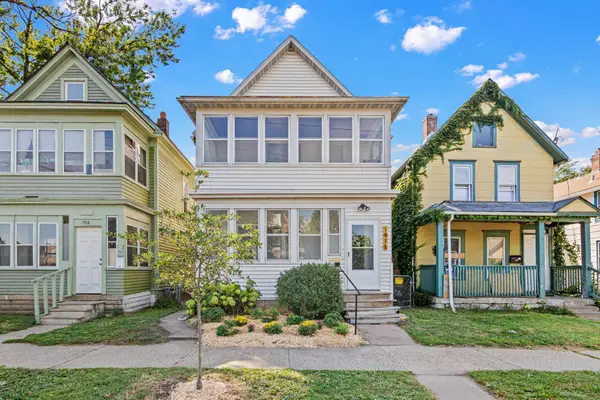 1916 10th Avenue S, Minneapolis, MN 55404