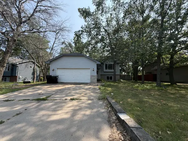 2868 233rd Lane Nw, Saint Francis, MN 55070