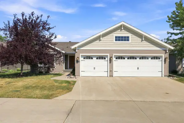 220 15th Avenue Way, West Fargo, ND 58078