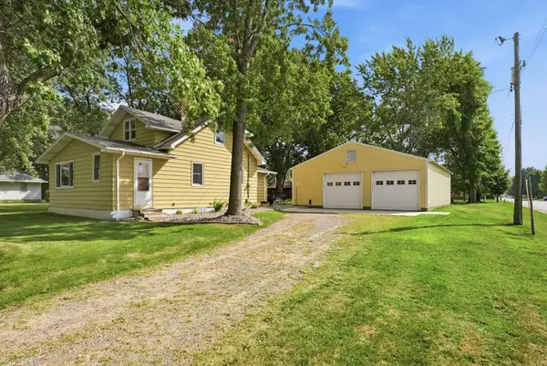 420 1st Street Ne, Avon, MN 56310