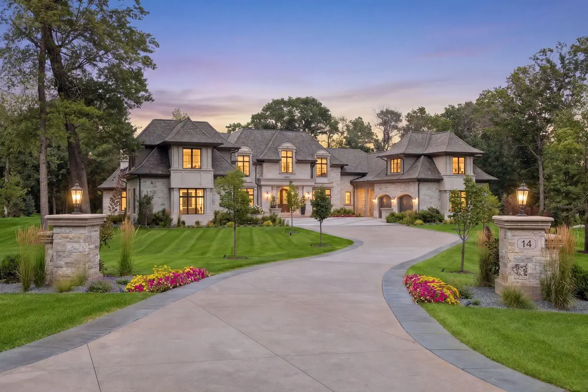 14 Cherrywood Circle, North Oaks, MN 55127 - #1