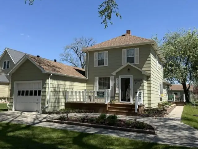 210 9th Street N, Breckenridge, MN 56520 - #1