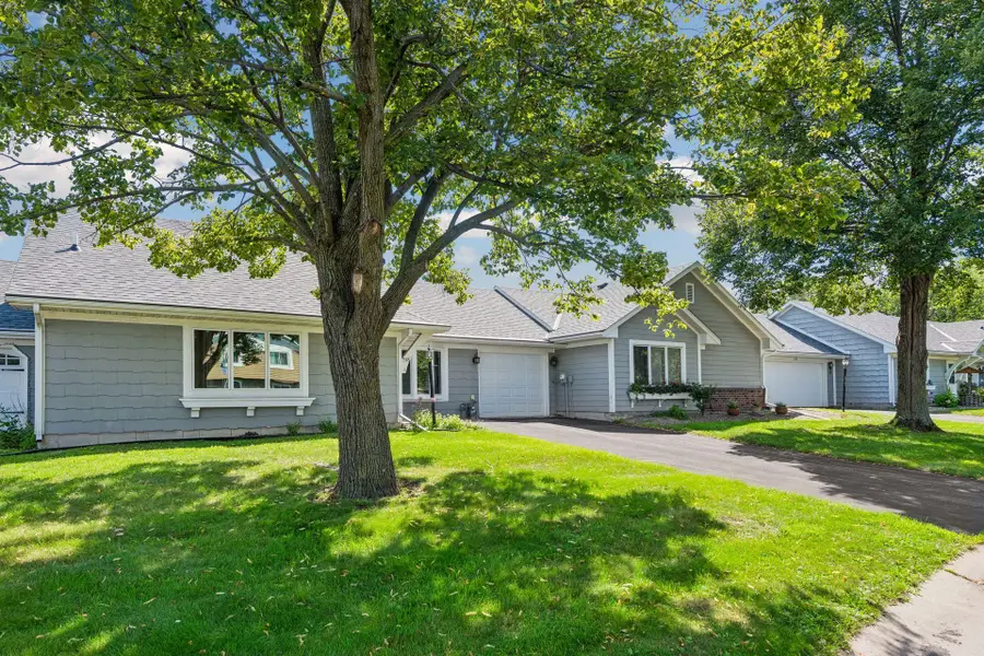 518 Devonshire Drive, Norwood Young America, MN 55397 - #3