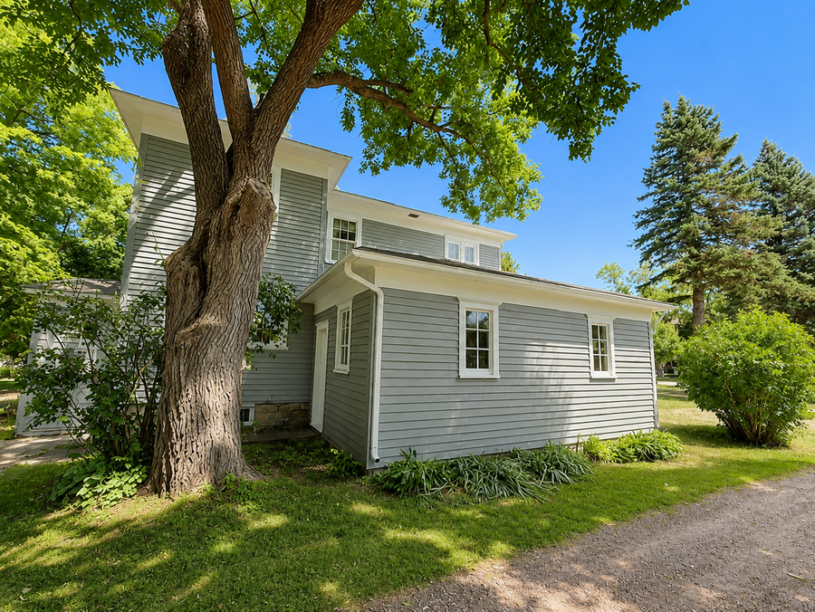 1244 6th Avenue N, Windom, MN 56101 - #3
