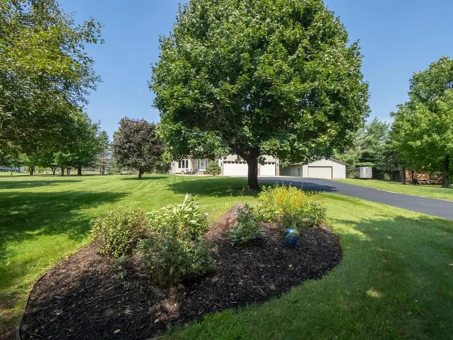 3231 206th Avenue Nw, Oak Grove, MN 55303 - #2