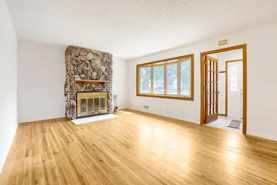 8536 15th Avenue S, Bloomington, MN 55425 - #2