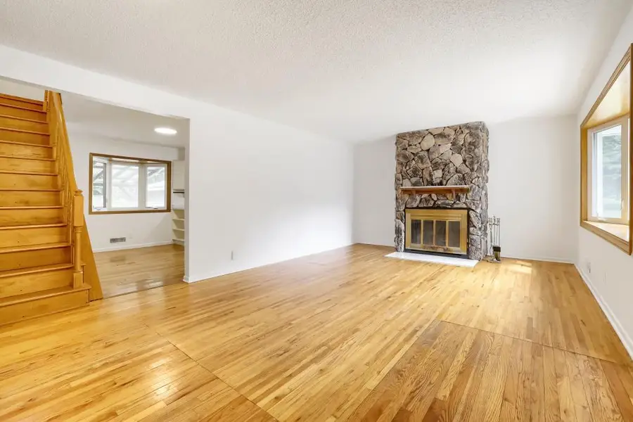 8536 15th Avenue S, Bloomington, MN 55425 - #3