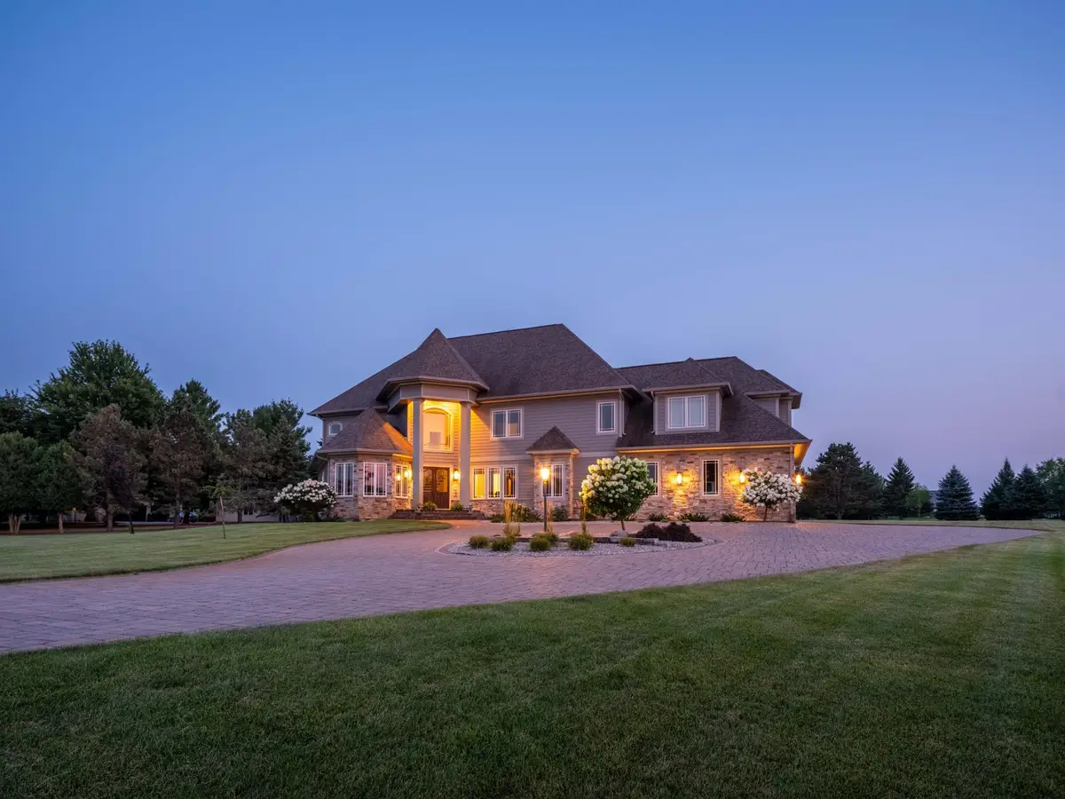 2683 Headland Court Sw, Rochester, MN 55902 - #1