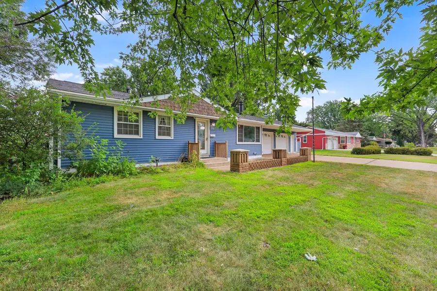 7700 65th Avenue N, Brooklyn Park, MN 55428 - #3