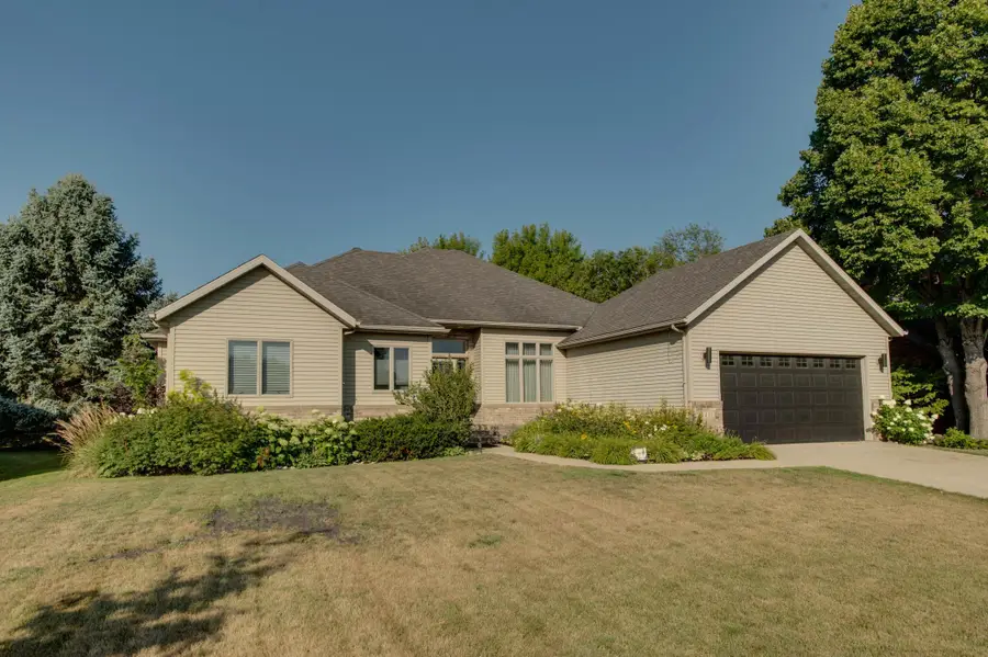 431 Clearview Court, Moorhead, MN 56560 - #3