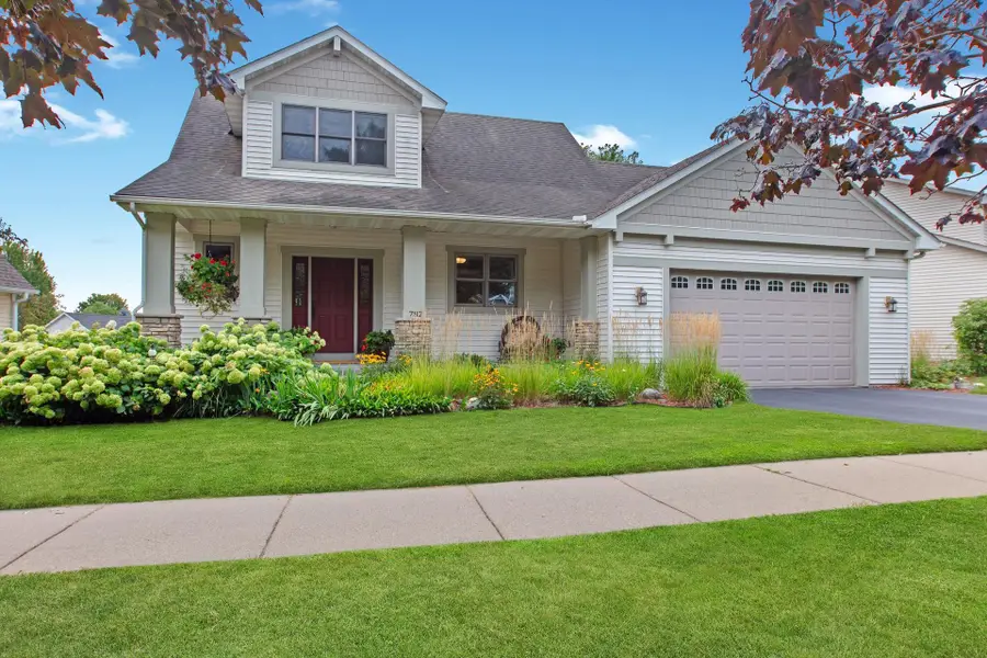 782 New Century Boulevard S, Maplewood, MN 55119 - #2