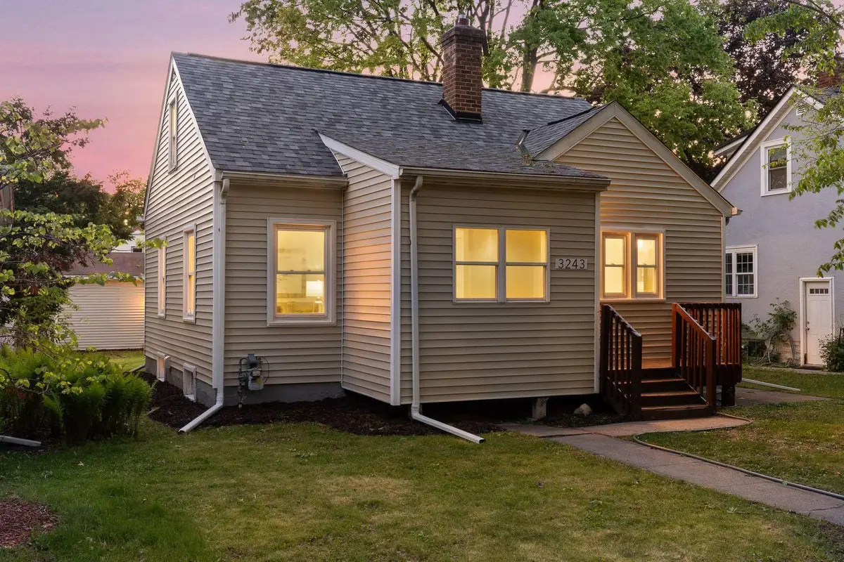 3243 Washburn Avenue N, Minneapolis, MN 55412 - #1