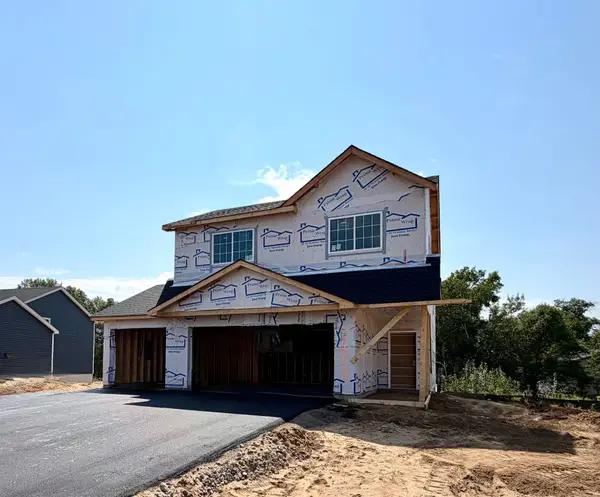 37538 Greenway Avenue, North Branch, MN 55056
