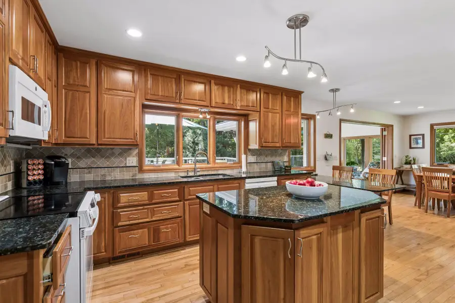 12915 Lone Oak Drive, Minnetonka, MN 55305 - #3