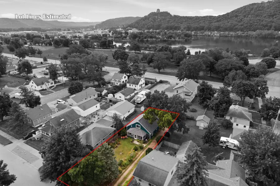 561 E Belleview Street, Winona, MN 55987 - #3