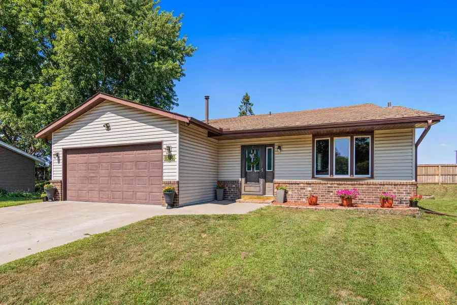 1916 84th Avenue N, Brooklyn Park, MN 55444 - #2