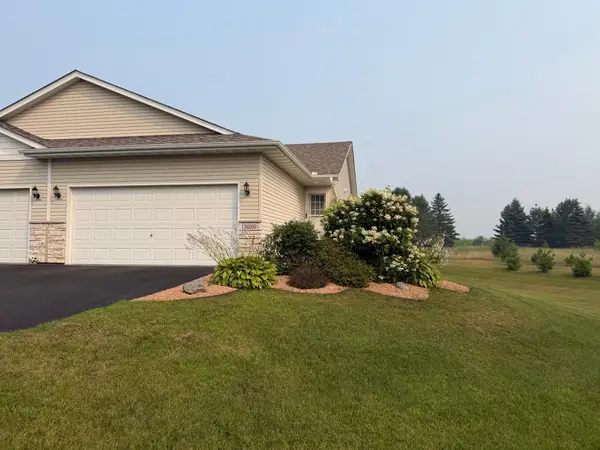 38260 Explorer Circle, North Branch, MN 55056