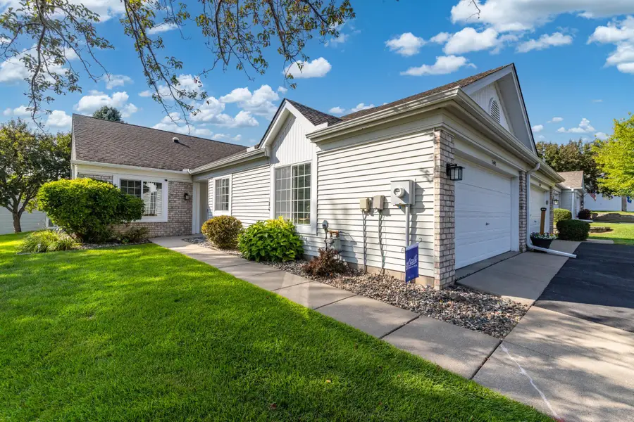 7490 Hinton Park Avenue S, Cottage Grove, MN 55016 - #2