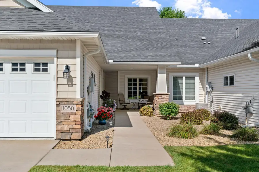 1050 Woodland Drive, Hastings, MN 55033 - #3