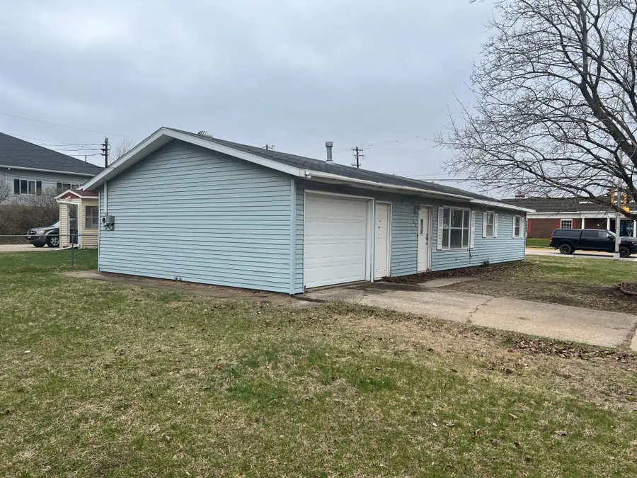 104 12th Avenue S, Onalaska, WI 54650 - #2