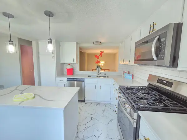 5508 Turtle Lake Road, North Oaks, MN 55126
