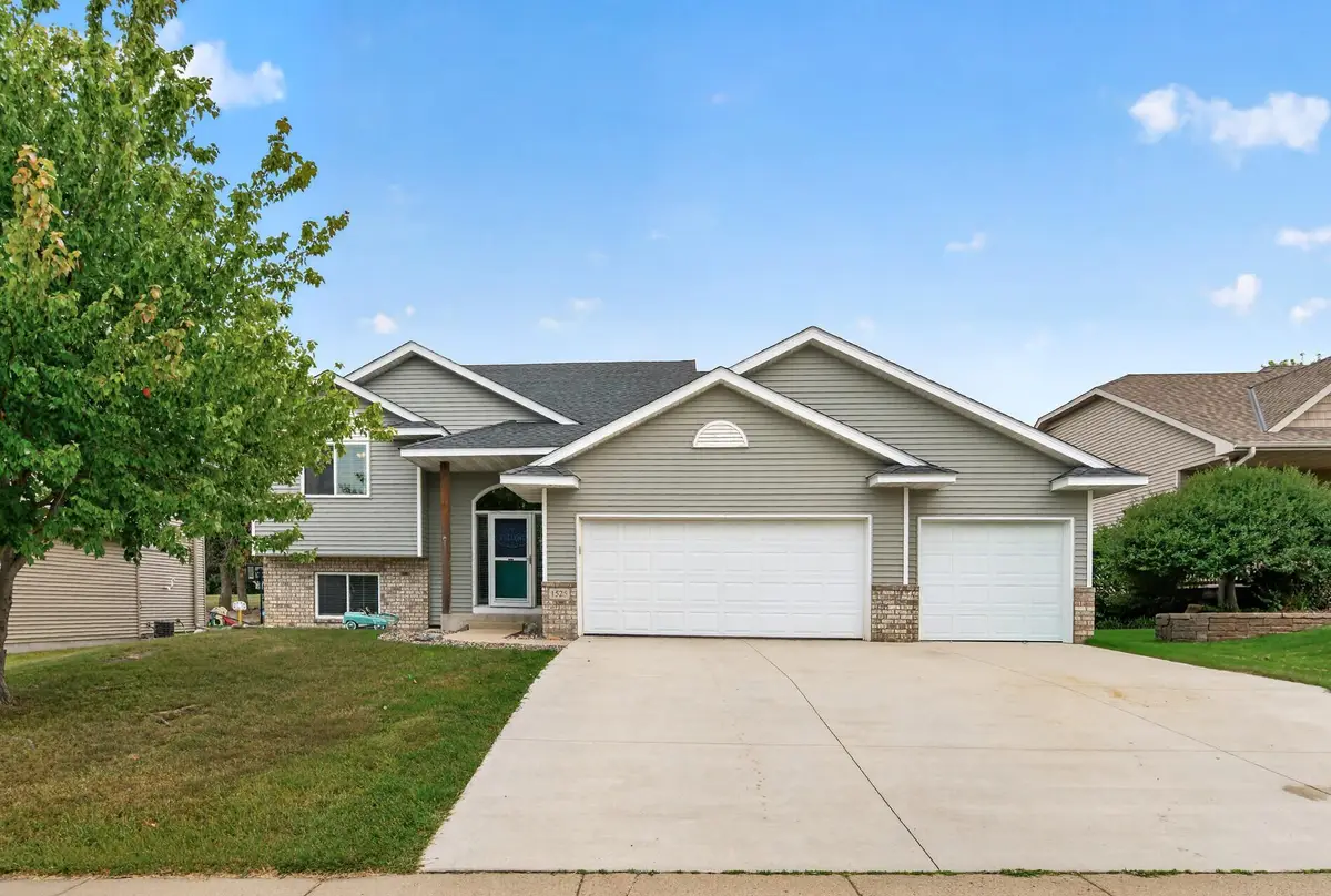 1525 English Avenue Nw, New Prague, MN 56071 - #1