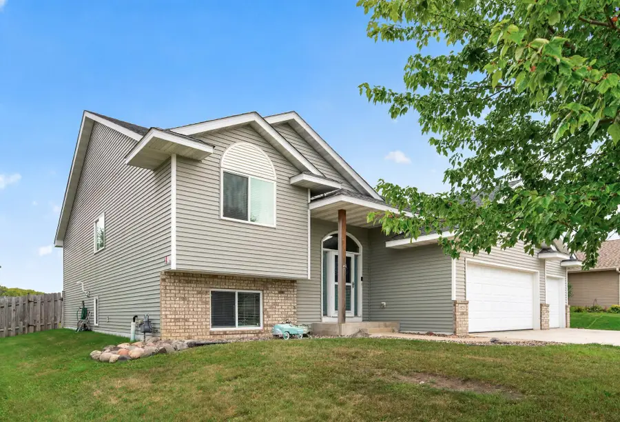 1525 English Avenue Nw, New Prague, MN 56071 - #2
