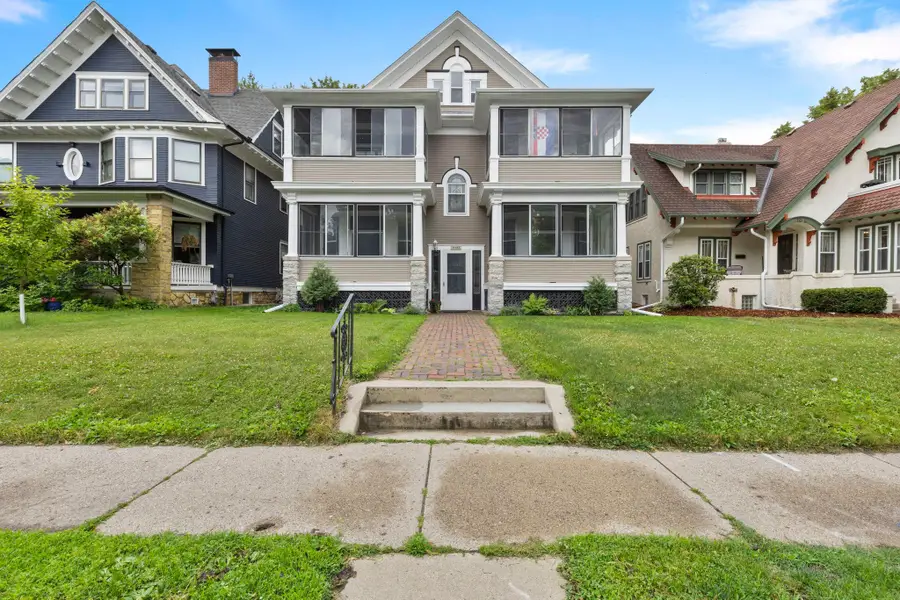 1032 Portland Avenue, Saint Paul, MN 55104 - #3