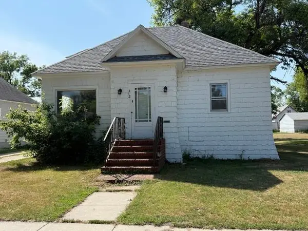 213 11th Street N, Breckenridge, MN 56520