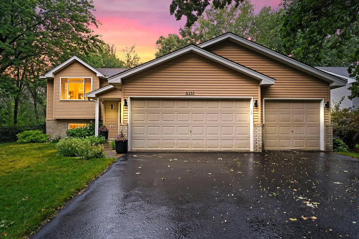 8537 Xylite Street Ne, Blaine, MN 55449 - #1