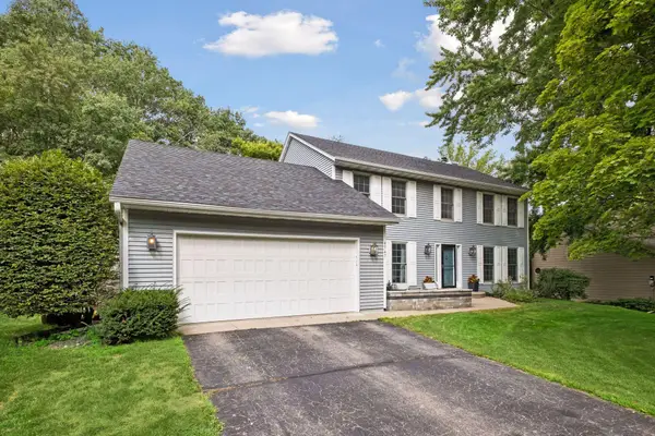 4747 Burr Oak Street, Eagan, MN 55122