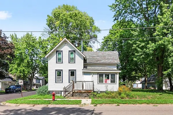 401 Oak Avenue Se, Montgomery, MN 56069