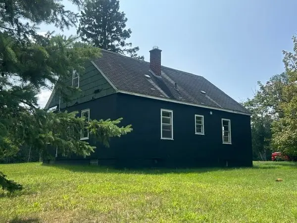 17690 County Road 561, Pengilly, MN 55775