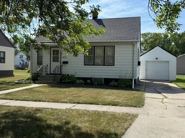 415 10th Street N, Breckenridge, MN 56520